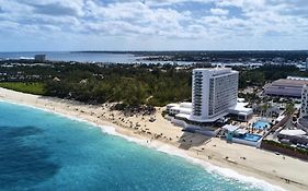 Riu Palace Paradise Island (Adults Only)